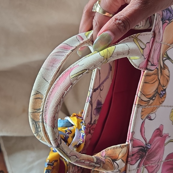 Prada Canapa Women's Tote Bag - Floral Multicolor (Limited Edition) - Picture 7 of 12